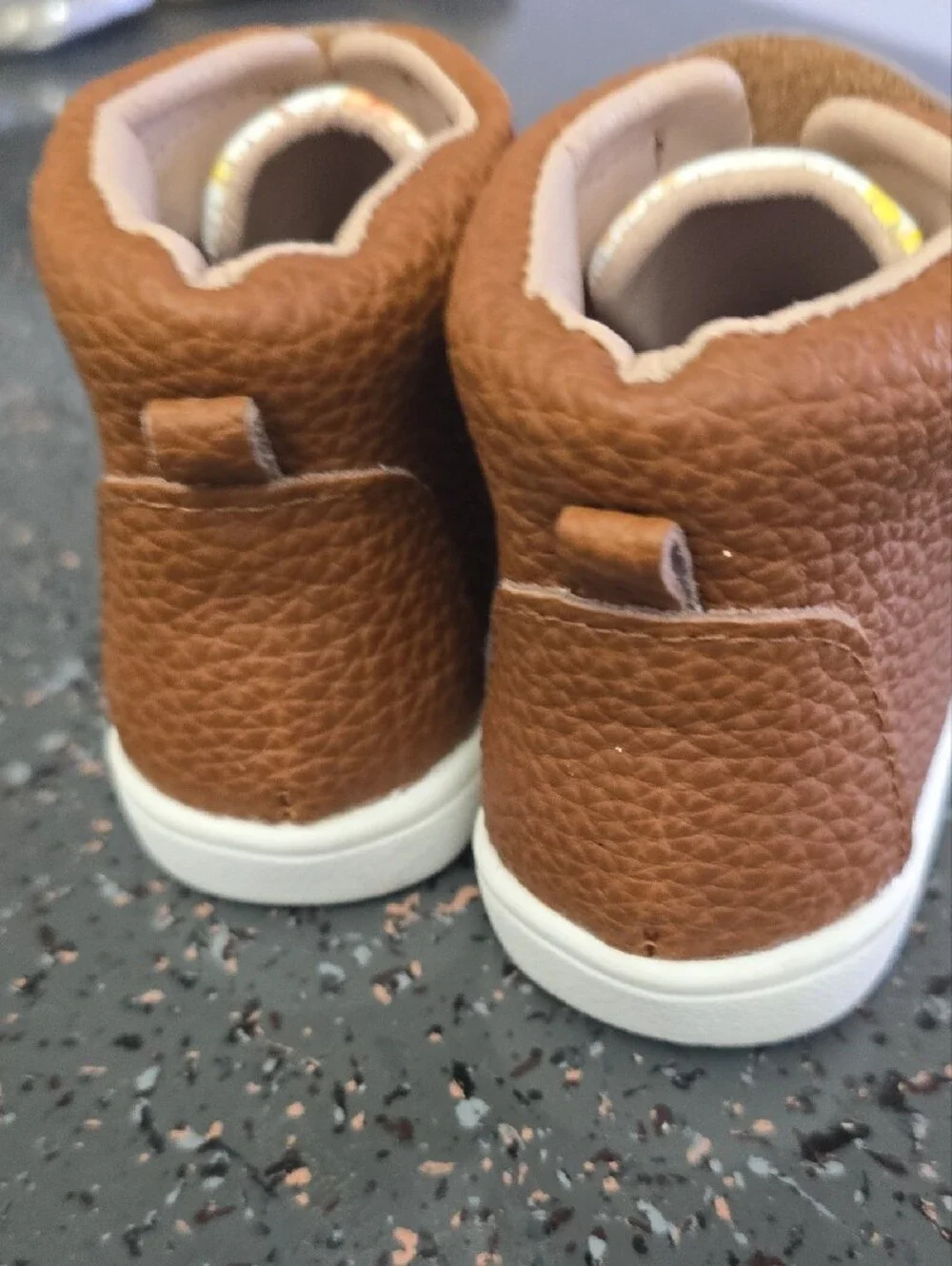 18- 24 Months. Kids Brown and White Monkey Feet Floral High-Top Sneakers